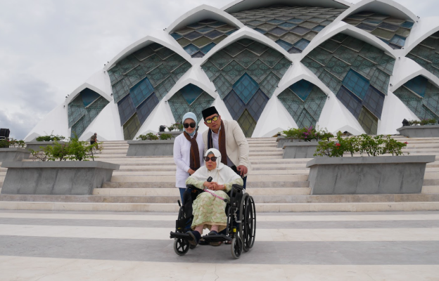 Ilustrasi Mochammad Ridwan Kamil, Sang Arsitek Masjid Raya Al Jabbar